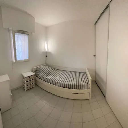 Morieres B - Super 4 Couchages Vue Mae-0044 * سيكس-فور-لو-بلاج